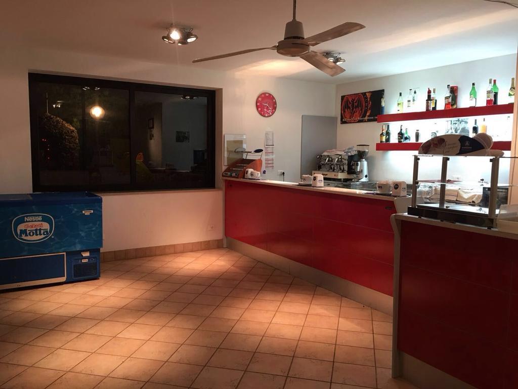 Viola Club Village & Camping Foce Varano Bagian luar foto